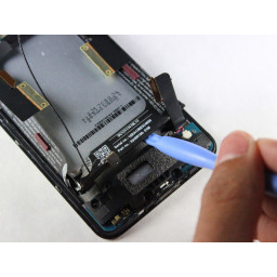 Замена батареи HTC Droid DNA
